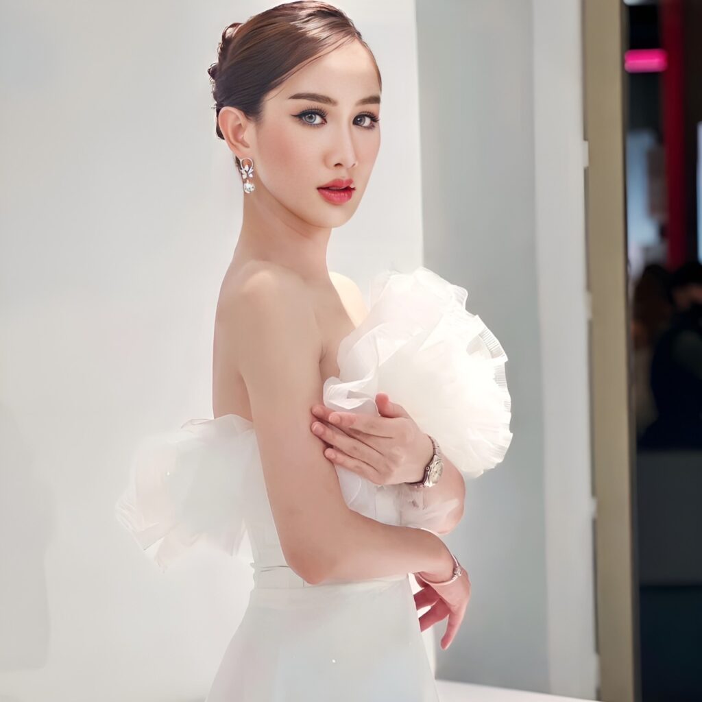 รีวิว เสริมหน้าผาก #30 , Century Clinic Thailand Review เสริมหน้าผาก 2#30
