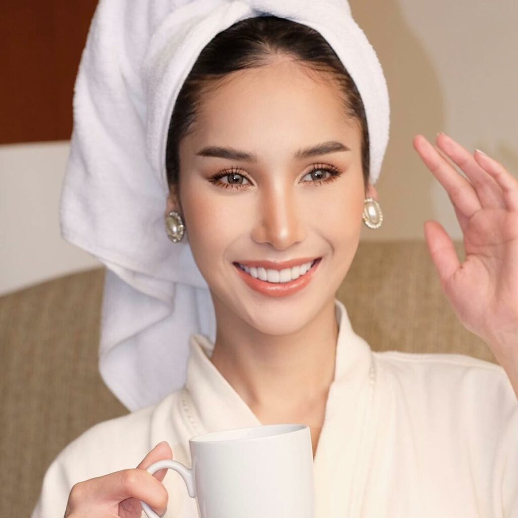รีวิว แก้จมูก #869 , Century Clinic Thailand Century-แก้จมูก 2#869