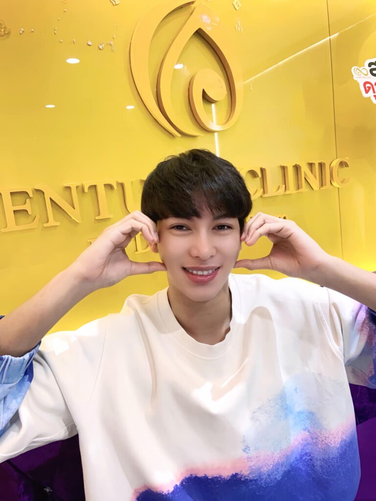 รีวิว เสริมจมูก #940 , Century Clinic Thailand เสริมจมูก 1#940