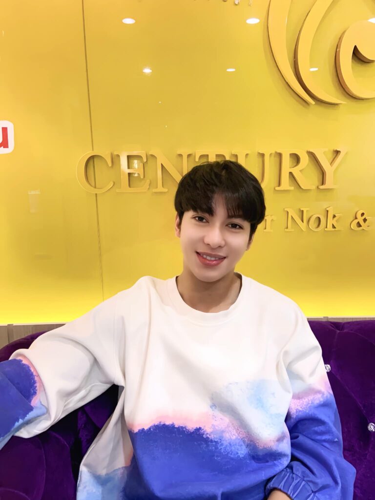 รีวิว เสริมจมูก #940 , Century Clinic Thailand เสริมจมูก 2#940