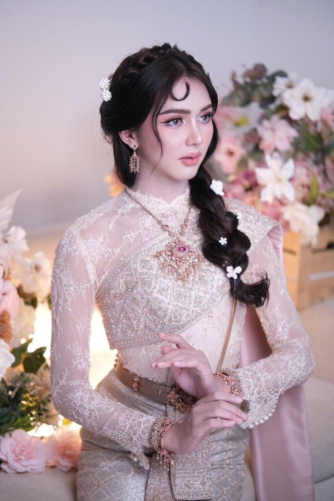 เสริมจมูก 1#983