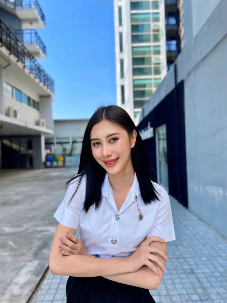 รีวิว เสริมจมูก #1184 , Century Clinic Thailand เสริมจมูก 1#1184